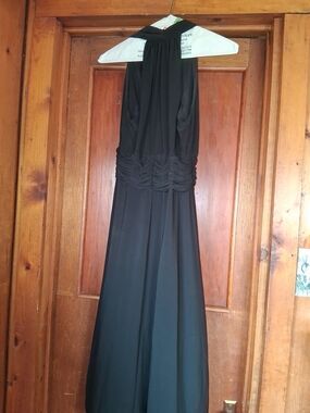 Elegant Black Halter Maxi Dress with Ruched Waist
